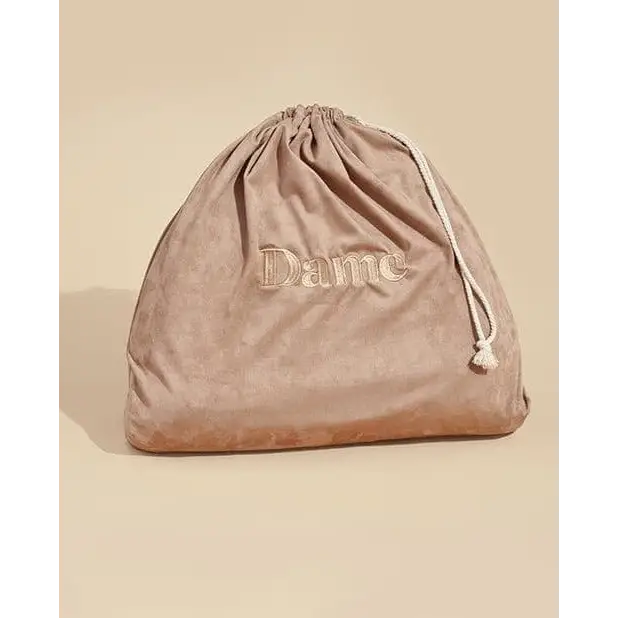 Dame Pillo small bag with ’love’ - comfy soft, structurally firm