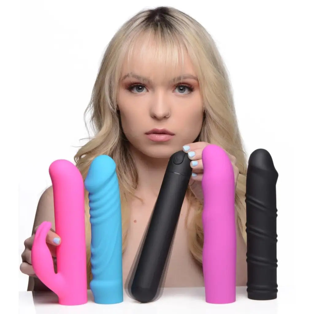 Woman posing with BANG! XL Silicone Kit showcasing inches insertable length options