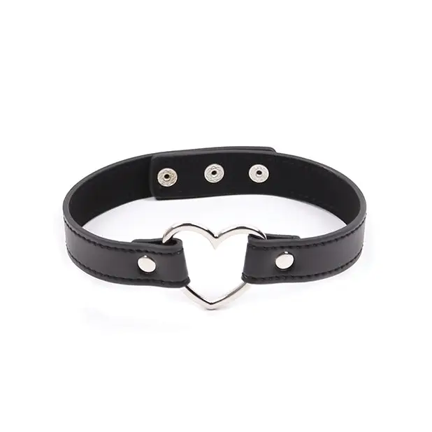 Plesur Pvc Heart Connector Choker - Black - Collar