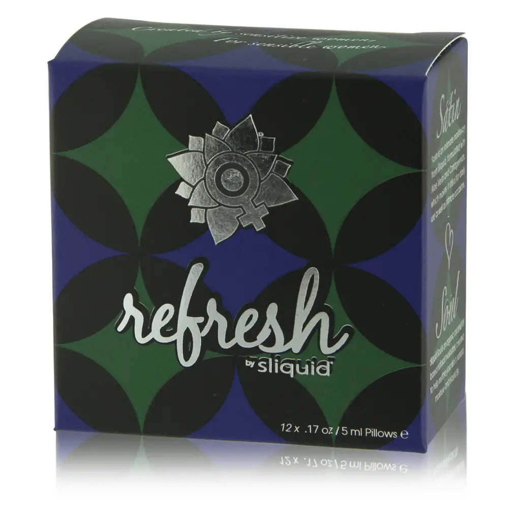 Sliquid Refresh Moisturizer Cube 2oz packaging with geometric design and silver emblem