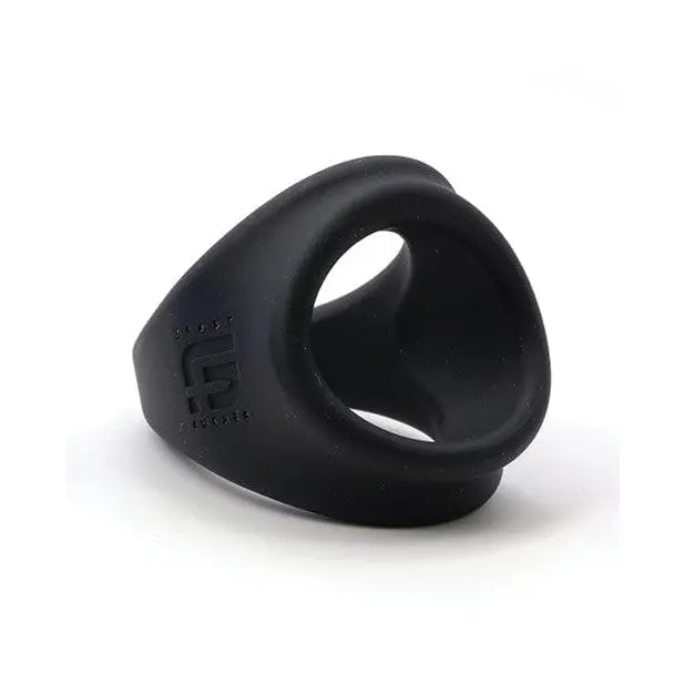 Sport Fucker Freeballer: A black ring with a hole for comfortable and enhanced performance