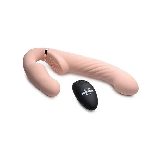 Strap U Ergo-Fit Twist inflatable vibrating strapless strap-on with a flesh vibrating dil