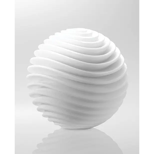 Tenga Geo Aqua - White: A stylish white sphere with an intricate spiral design